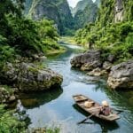 Tùy Duyên Là Gì? Sống Thế Nào Để Lòng Nhẹ Tênh Trước Mọi Biến Cố? 30 tùy duyên sống thế nào