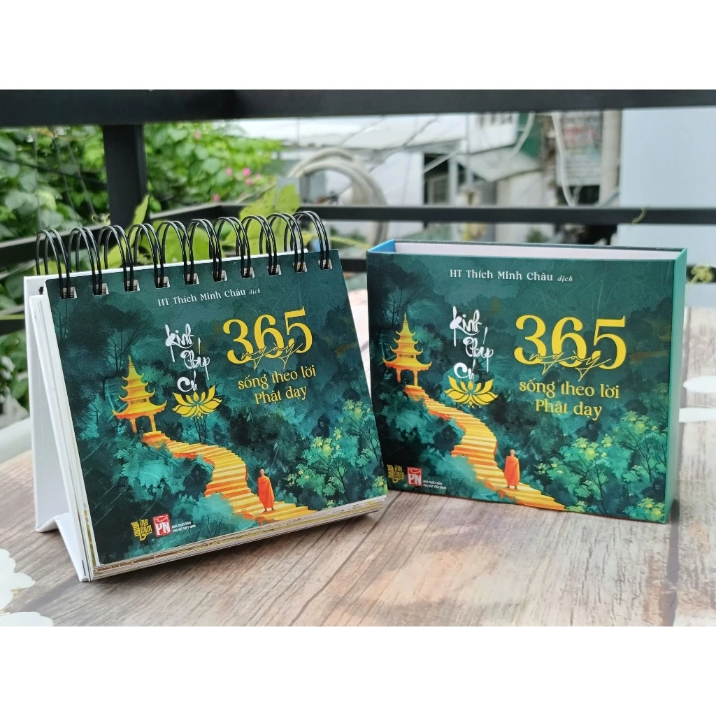 Sách Kinh Pháp Cú - 365 ngày sống theo lời Phật dạy